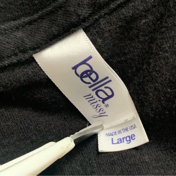 Women’s L BELLA DARIUS RUCKER Black V-Neck Tee Shirt EXC - Picture 3 of 7